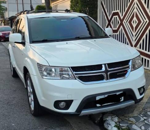 DODGE JOURNEY 3.6 RT V6 GASOLINA 4P AUTOMÁTICO DODGE JOURNEY 3.6 RT V6 GASOLINA 4P AUTOMÁTICO